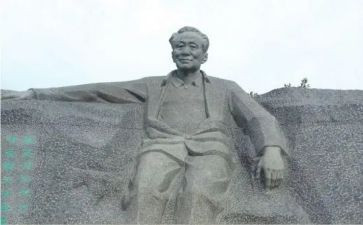 《艾青诗选》树心得体会模板5篇