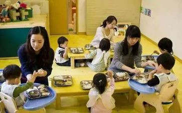 幼儿园保育员小班工作总结推荐8篇