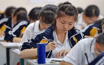 初中副校长个人述职报告8篇