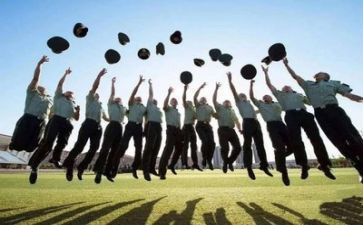 我的大学作文推荐6篇