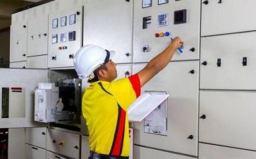 电工技师自我鉴定8篇