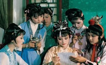 《红楼梦》读后感高中800字5篇