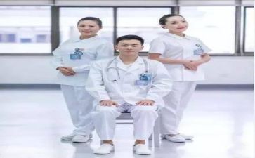 医院护士的自我鉴定通用6篇