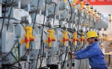 j技术部半年工作总结6篇