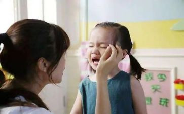 想哭就哭作文8篇