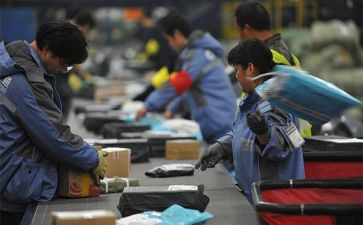 快递员工作感悟及心得7篇