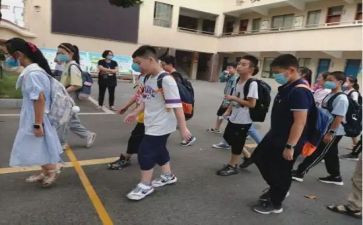 六年级同步作文模板5篇