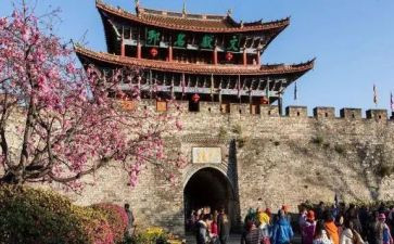 英语关于旅游的作文8篇