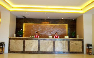 2024年前台工作总结及2024年工作计划通用8篇