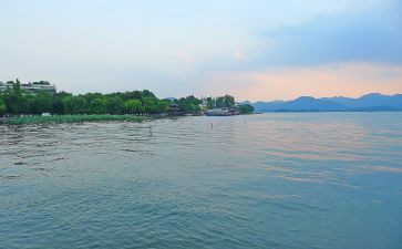 游西湖教案8篇