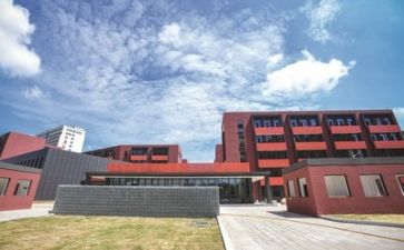 去学校调研报告参考8篇