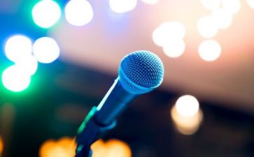 肩负的演讲稿5篇