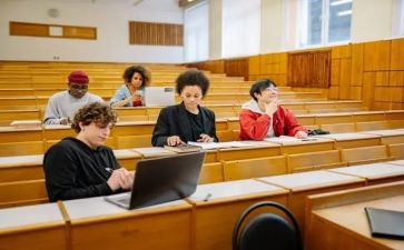 研一奖学金申请书8篇