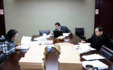 行政专员的年终总结模板8篇