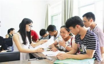 申请书格式范文模板表助学金申请书5篇