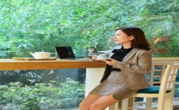 女总裁的演讲稿5篇